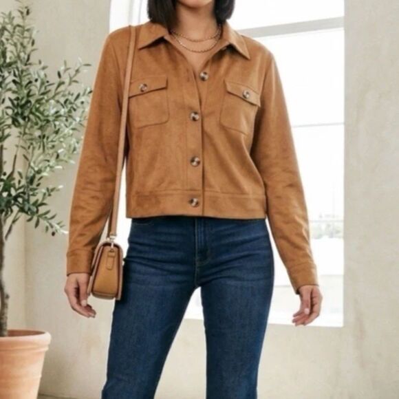 Kendall & Kylie Jackets & Blazers - Kendall + Kylie Cropped jacket womens Sz L faux suede button front boho western